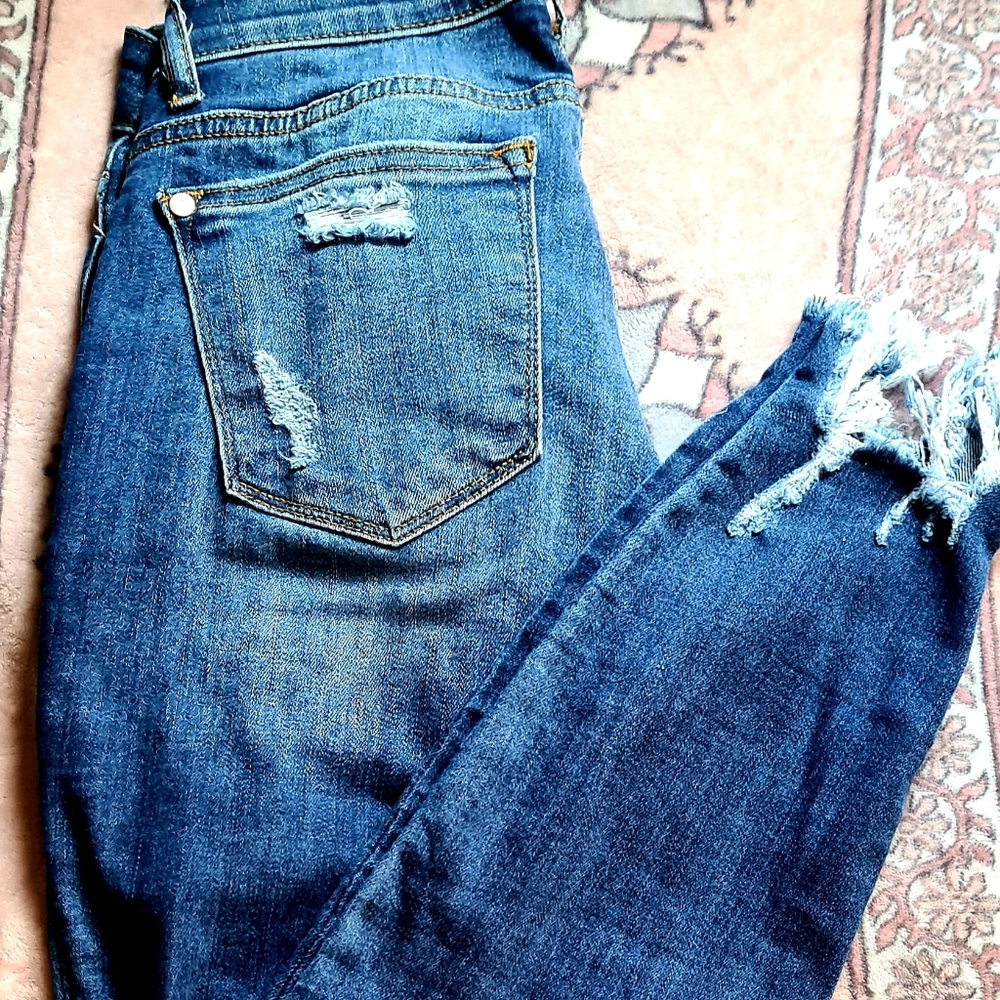 Judy Blue Riptide Jeans - Picture 2 of 5